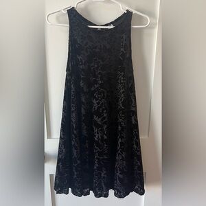 Black Old Navy dress (XS)